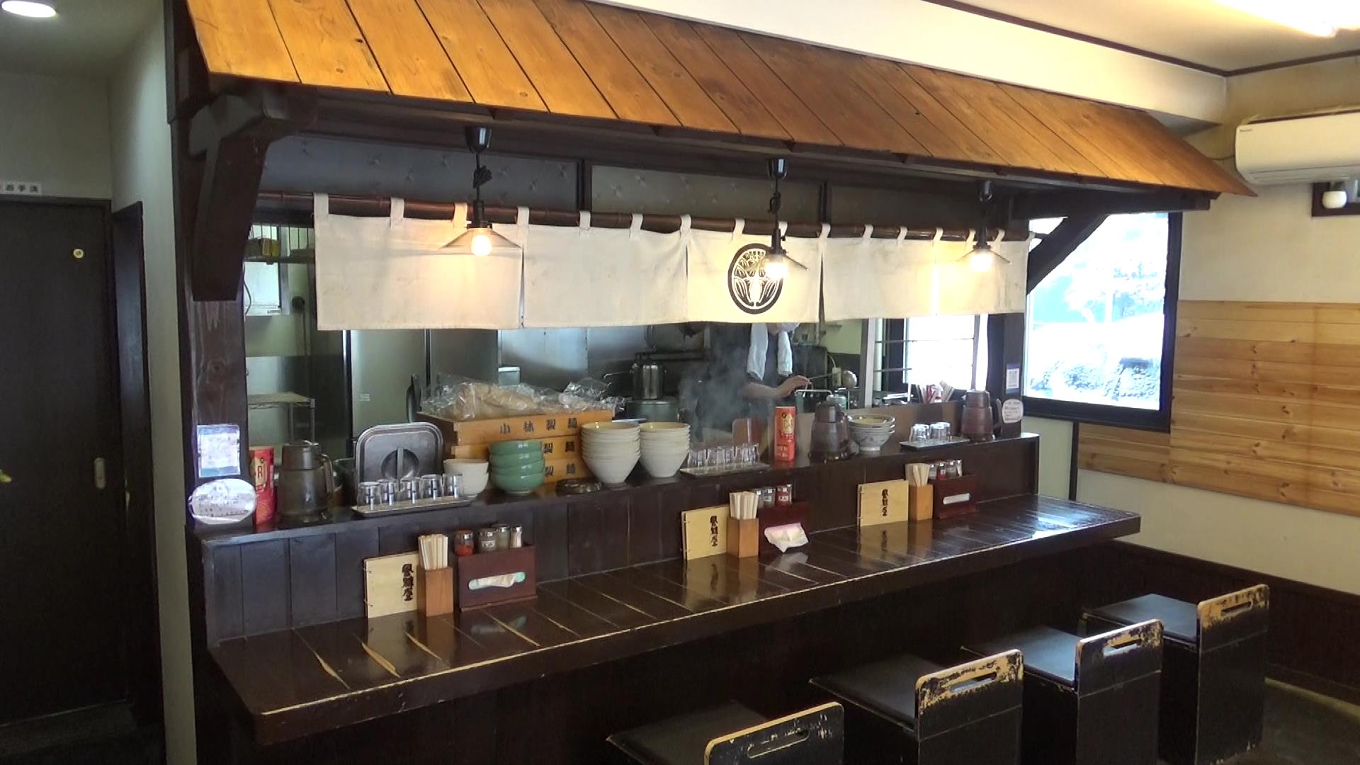 風來堂店内1