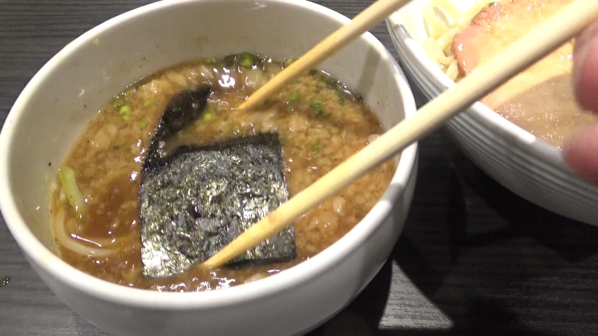札幌Fuji屋醤油つけ麺具海苔