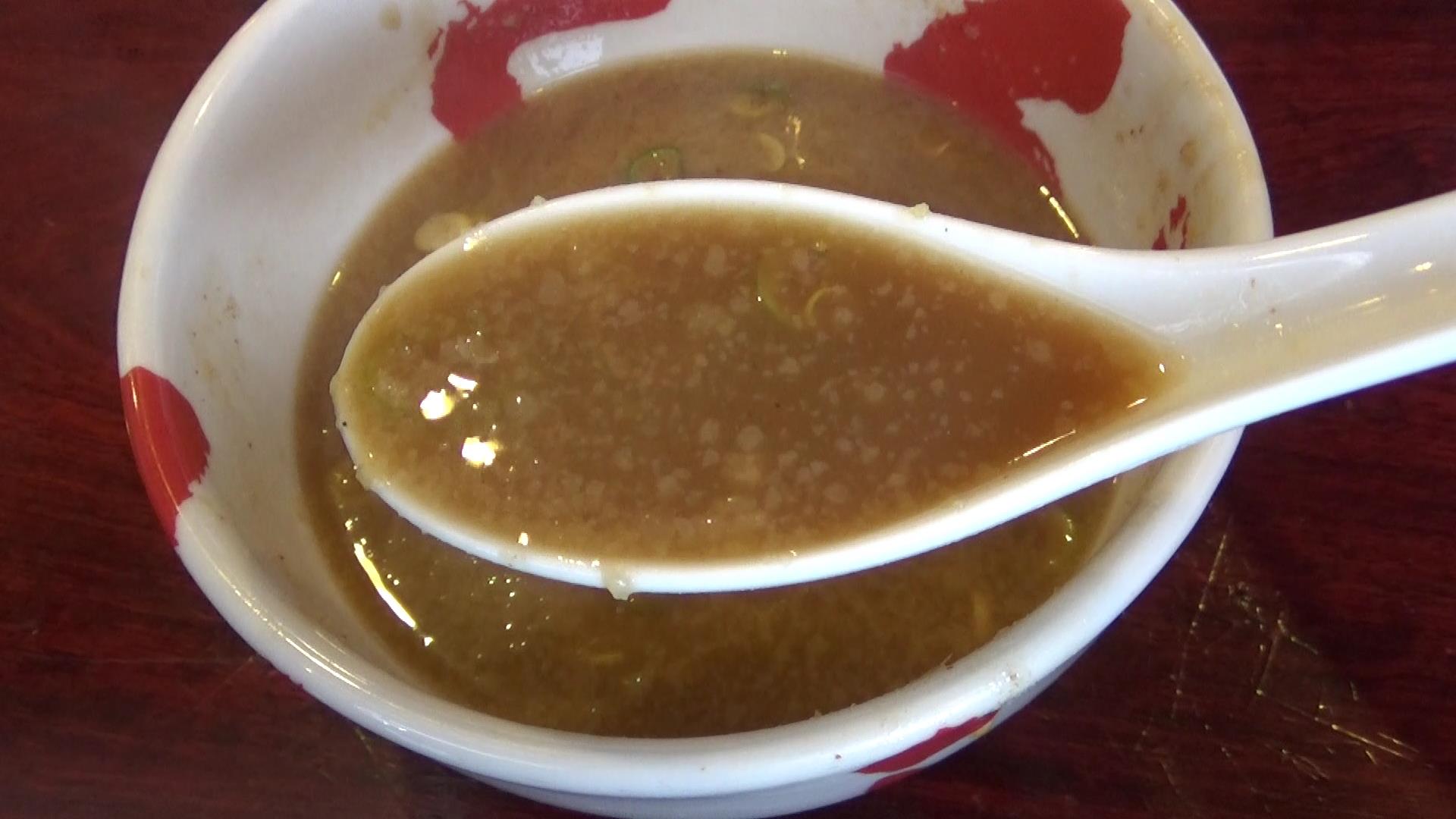あらとん特製濃厚つけ麺の割スープ